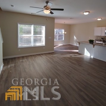 85 Three Rivers Ct, Hull, GA 30646