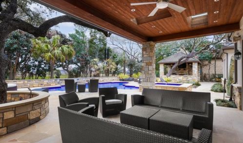 8300 Chalk Knl Dr, Austin TX  78735-1703 exterior