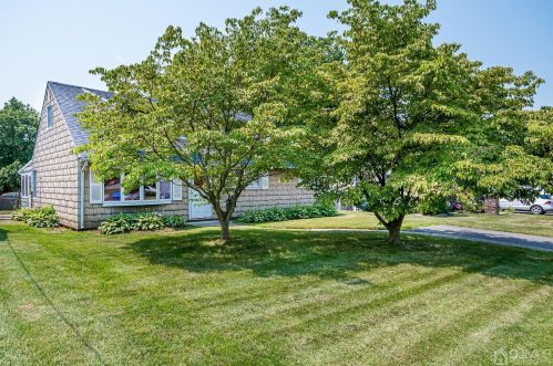 408 Prospect Ave, Avenel, NJ 07001-1110