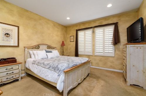 2895 Cinnamon Pl, Anaheim CA  92806-3733 exterior