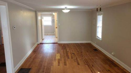 1574 Elleby Rd, Atlanta GA  30315-4410 exterior
