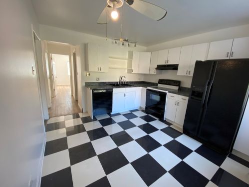2245 Nichols Rd, Arlington Hts, IL 60004-1233