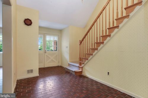 8488 Reservoir Rd, Fulton, MD 20759-9623