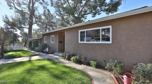 2902 El Caminito, Glendale CA 91214-2005 exterior