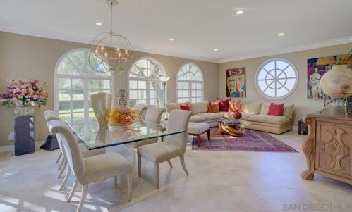 7457 Avenida De Palais, Carlsbad, CA 92009-6909