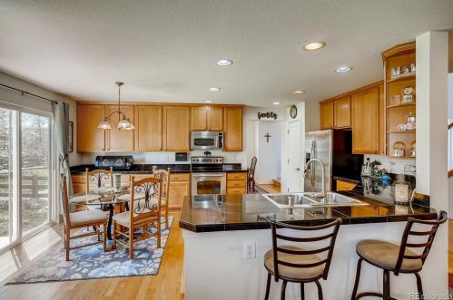 25470 Hinsdale Pl, Denver CO  80016-2198 exterior