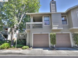 34593 Pueblo Ter, Fremont, CA 94555-2868