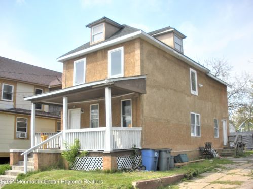 1313 Summerfield Ave, Tinton Falls, NJ 07712-6339