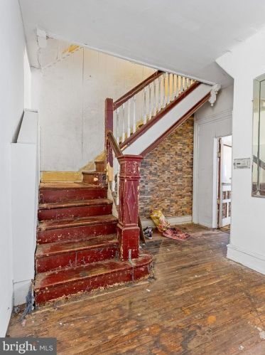 3336 22nd St, Philadelphia PA 19140-4705 exterior