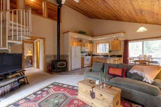 14549 Northwoods Blvd, Truckee, CA 96161-7057