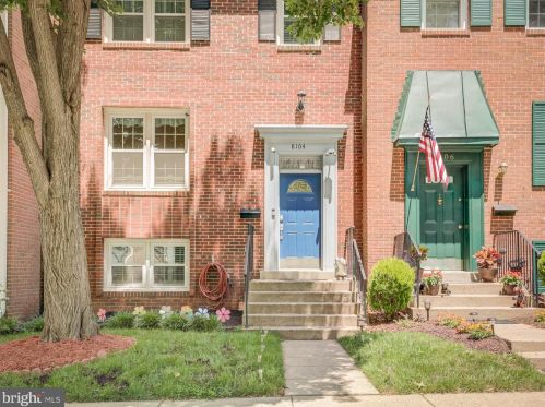 8104 Rhodell Ln, Springfield, VA 22153-2918