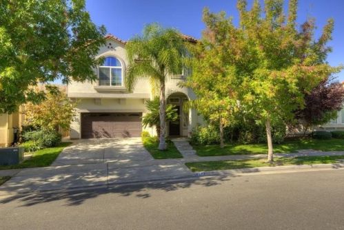 654 Ranger St, Valley Home, CA 95361-8693