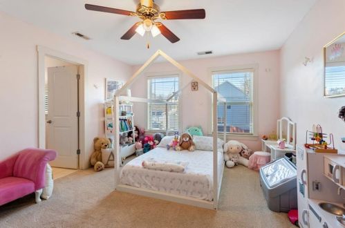 2077 Hatteras Way, Atlanta GA  30318-1085 exterior