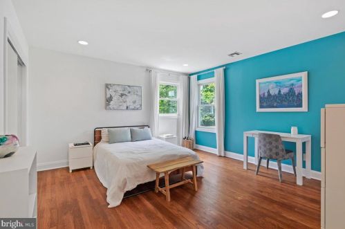 80 Robert Rd, Princeton NJ  08540-5333 exterior