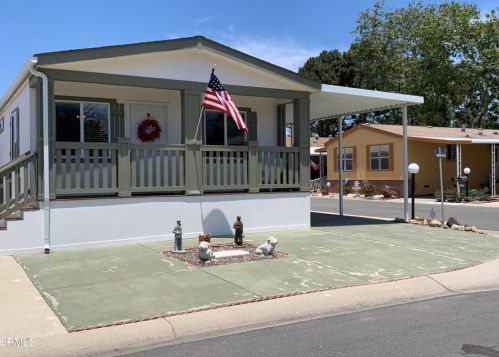 445 Columbia Pl, Oxnard, CA 93033-7101