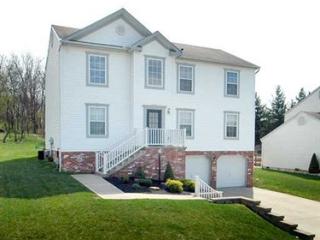 208 Arlington Pl, Greensburg, PA 15601-8430