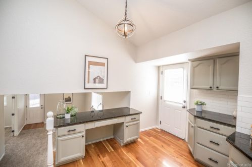 6297 Niagara Ct, Englewood CO 80112-1011 exterior