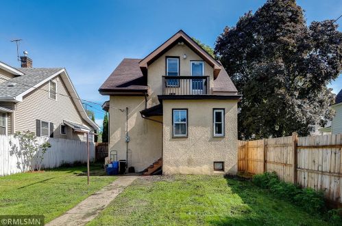 946 Cook Ave, Saint Paul MN  55106-3235 exterior