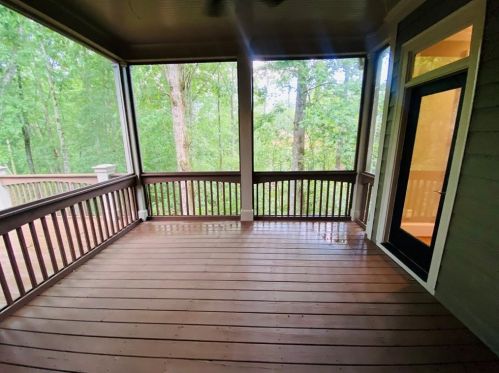 6017 Grand Marina Cir, Gainesville GA  30506-7828 exterior