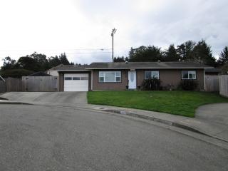6420 Melissa Ct, Eureka, CA 95503-7088