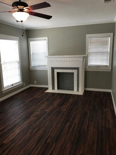 2525 Wayside Ave, Fort Worth TX  76110-2244 exterior