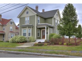 98 Riddle St, Manchester, NH 03102-4740