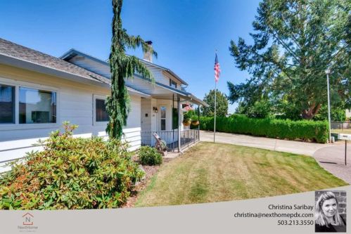 2450 Davis Ct, Mcminnville OR  97128-2116 exterior