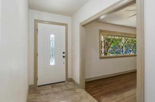 2200 Mcewen Ct, Fort Worth TX  76112-7927 exterior