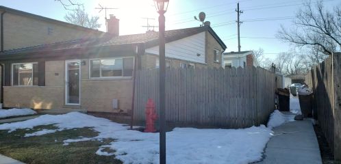 414 Glendale Rd, Glenview, IL 60025-4541