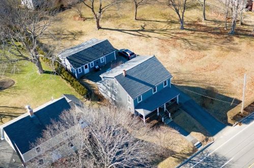14 Church St, York, ME 03909-6503