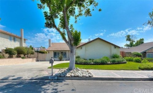 1586 Brentwood Ave, Upland, CA 91786-2120