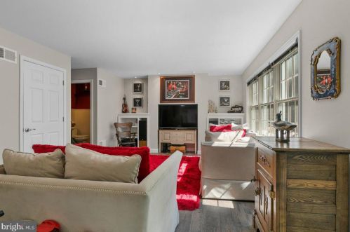 104 Cliff Ave, Lancaster PA  17602-4700 exterior