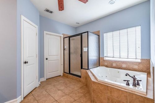 3064 Ball Rd, Whitewright TX 75491-6011 exterior