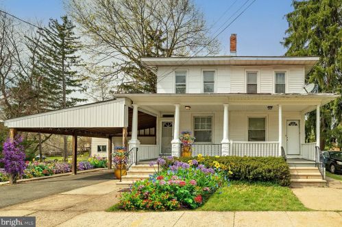 34 Lawn Park Ave, Trenton, NJ 08648-3816