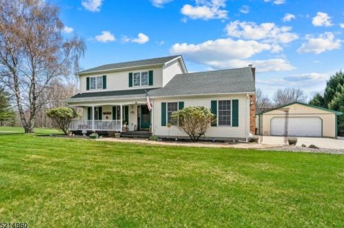 58 Lusscroft Rd, Wantage, NJ 07461-2846