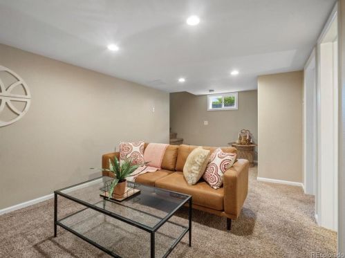 3001 Clarkson St, Englewood CO  80113-1707 exterior