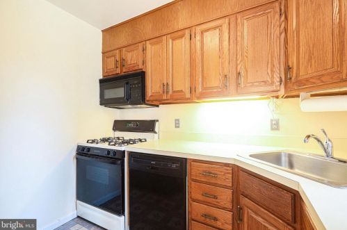 10629 Eastwood Ave, Silver Spring MD 20901-1731 exterior