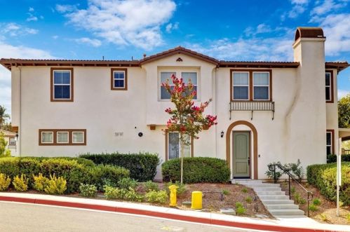 28007 Calle Lumina, Temecula, CA 92592-7005