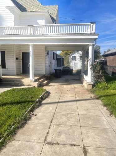 218 Fern Ave, Redlands, CA 92373-5920