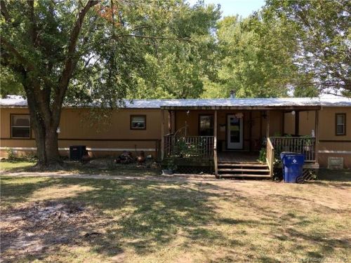 431 Maple St, Copan, OK