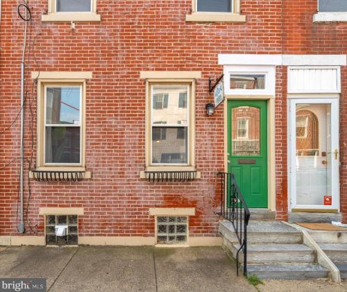 1839 Cedar St, Philadelphia, PA 19125-2805