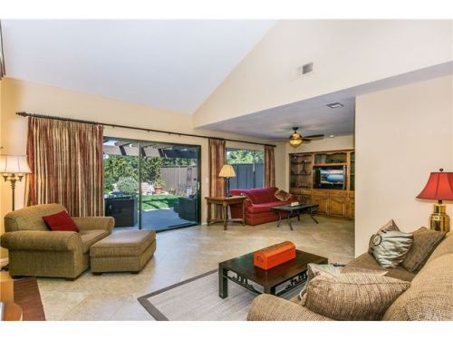 255 Preakness Ct, Placentia, CA 92870-5538