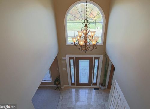 115 Paddock Dr, Columbus, NJ 08022-9726