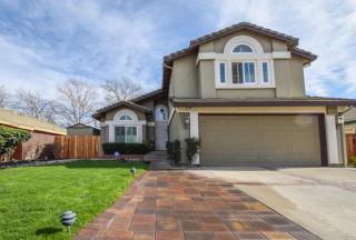 247 Saybrook Ave, Vacaville, CA 95687-4132