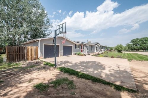 904 Cherry St, Wahatoya, CO 81055-9401