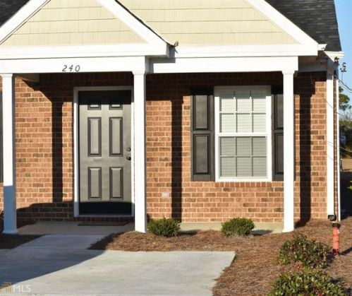 240 Sunview Dr, Statesboro, GA 30458-4330