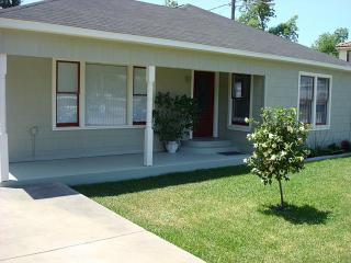 802 29th St, Houston TX  77009-1026 exterior