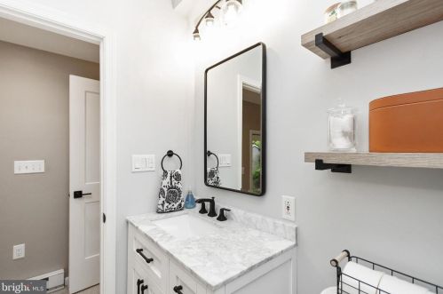 414 Ben Oaks Dr, Severna Park MD 21146-2207 exterior