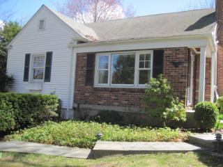 15 Wescott St, Riverside CT  06878-1409 exterior