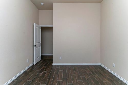 4913 Breezewind Ln, Fort Worth TX  76123-6008 exterior